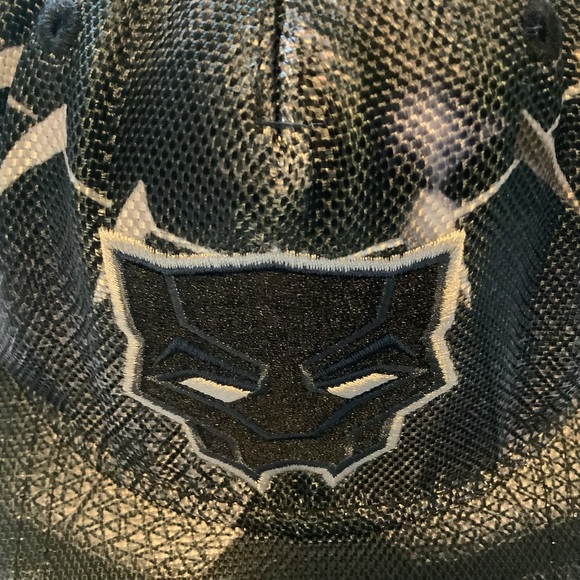 Black Panther Hat Snapback Cap Black Distressed Supper Hero. Wakanda Logo - Picture 10 of 16